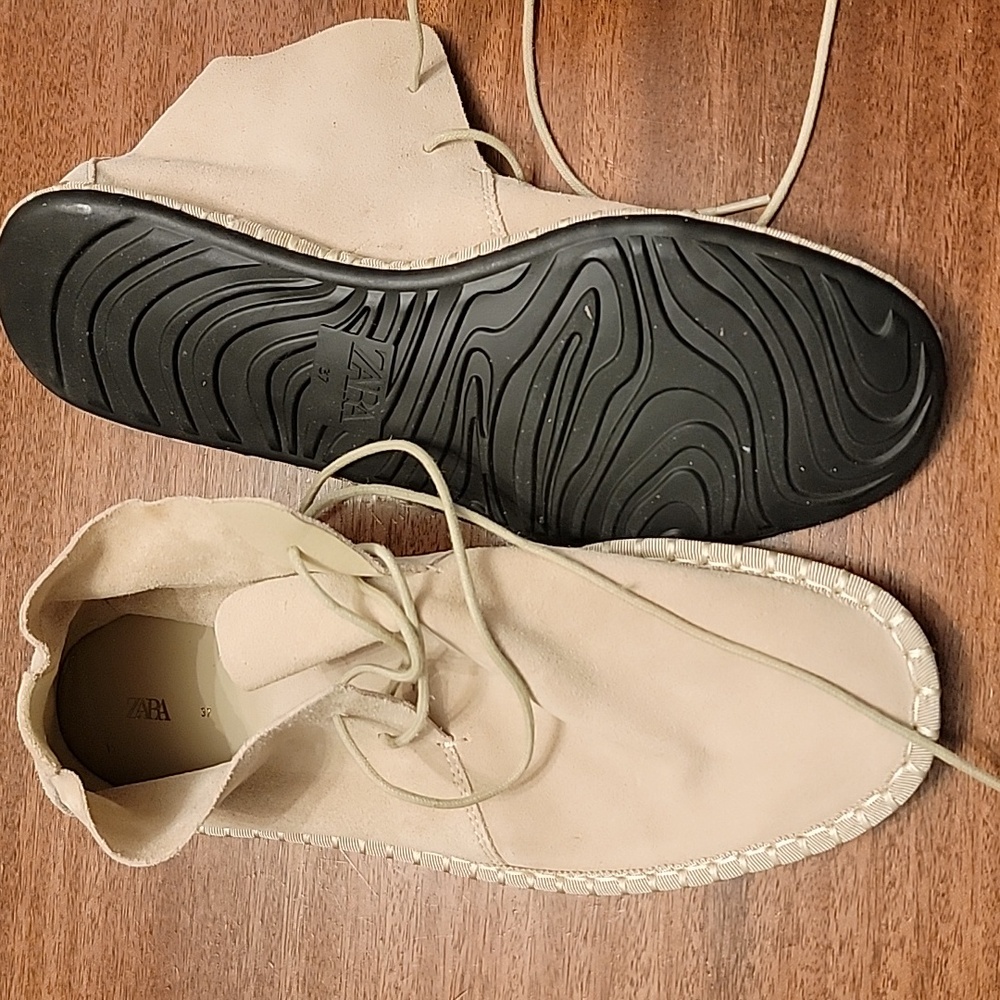 Zara Suede Lace-Up Shoes
